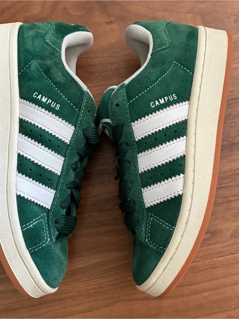 Adidas Campus 00s Green Suede Gum Sole Sneakers Men’s 5
